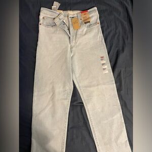 Levi’s Ribcage Straight Ankle jeans